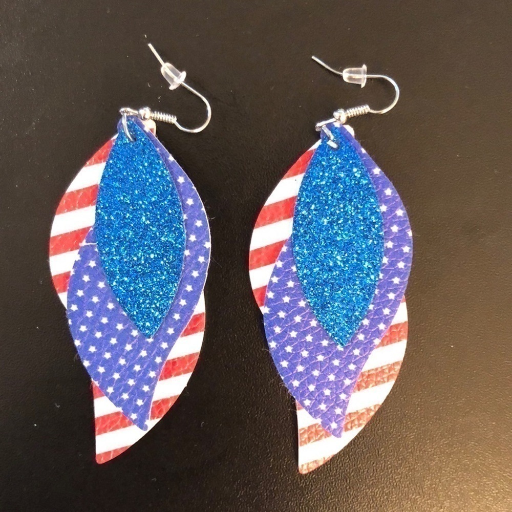 LIGHTWEIGHT Dangle Faux Leather 3 Layer Patriotic Teardrop Earrings